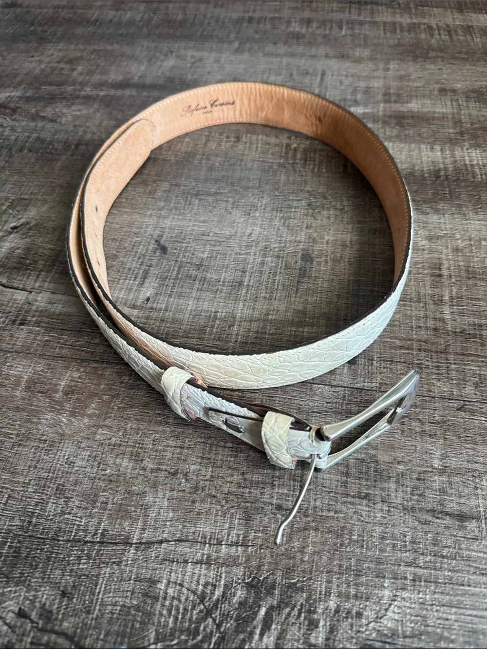 Men's Textured Off-White Leather Belt with Silver Buckle